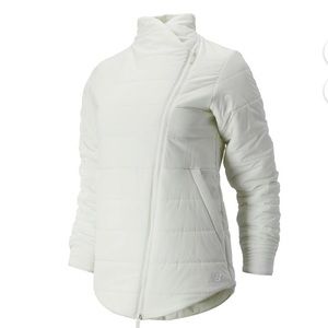 New Balance Women's Determination NB Heat FIx Asym
Jacket Off White Size Medium